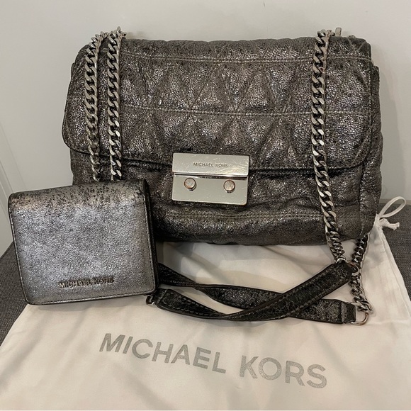 MICHAEL KORS Sloan Quilted Crossbody + Matching Wallet - Pewter Silver - Picture 1 of 16